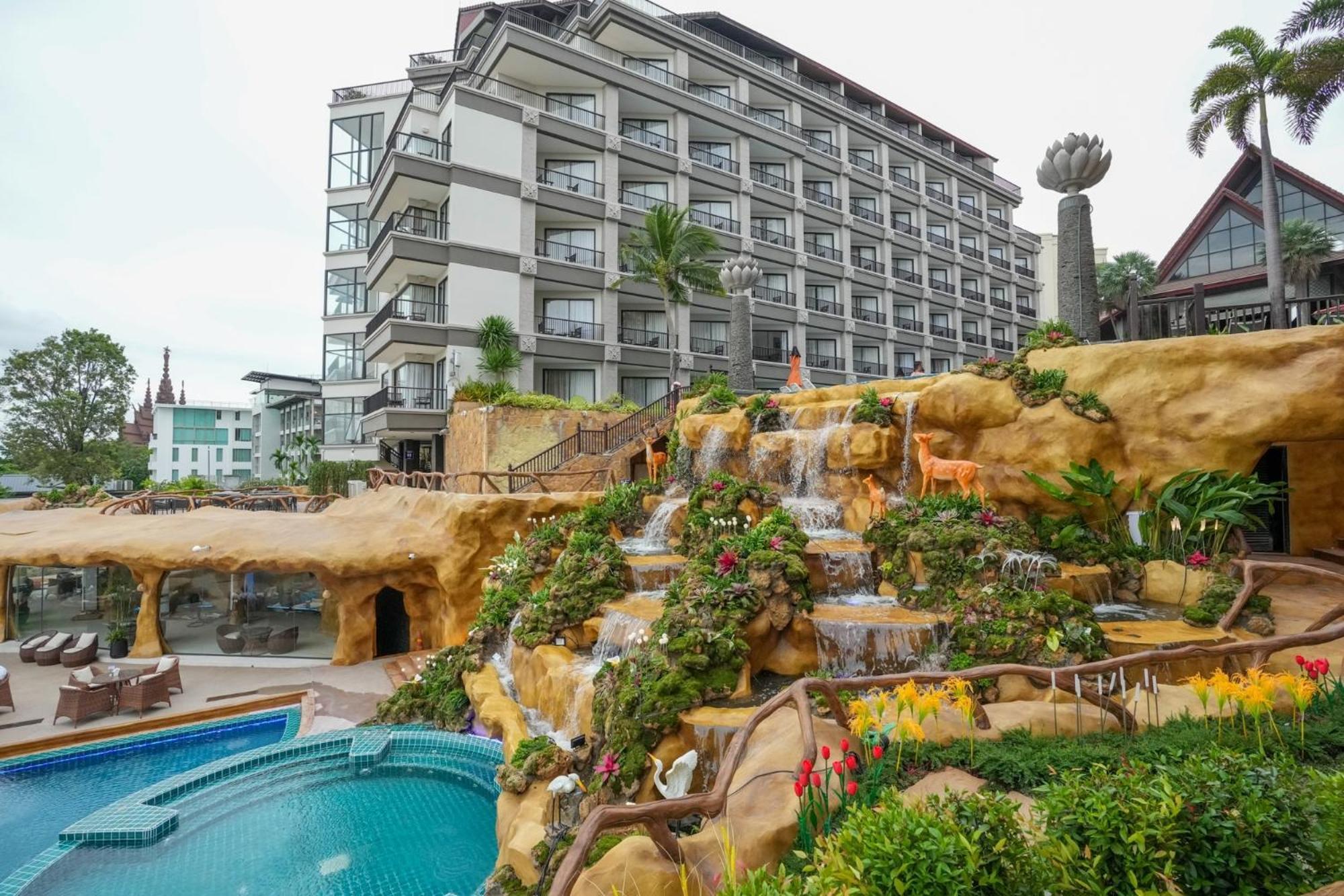 Garden Cliff Resort And Spa باتايا المظهر الخارجي الصورة